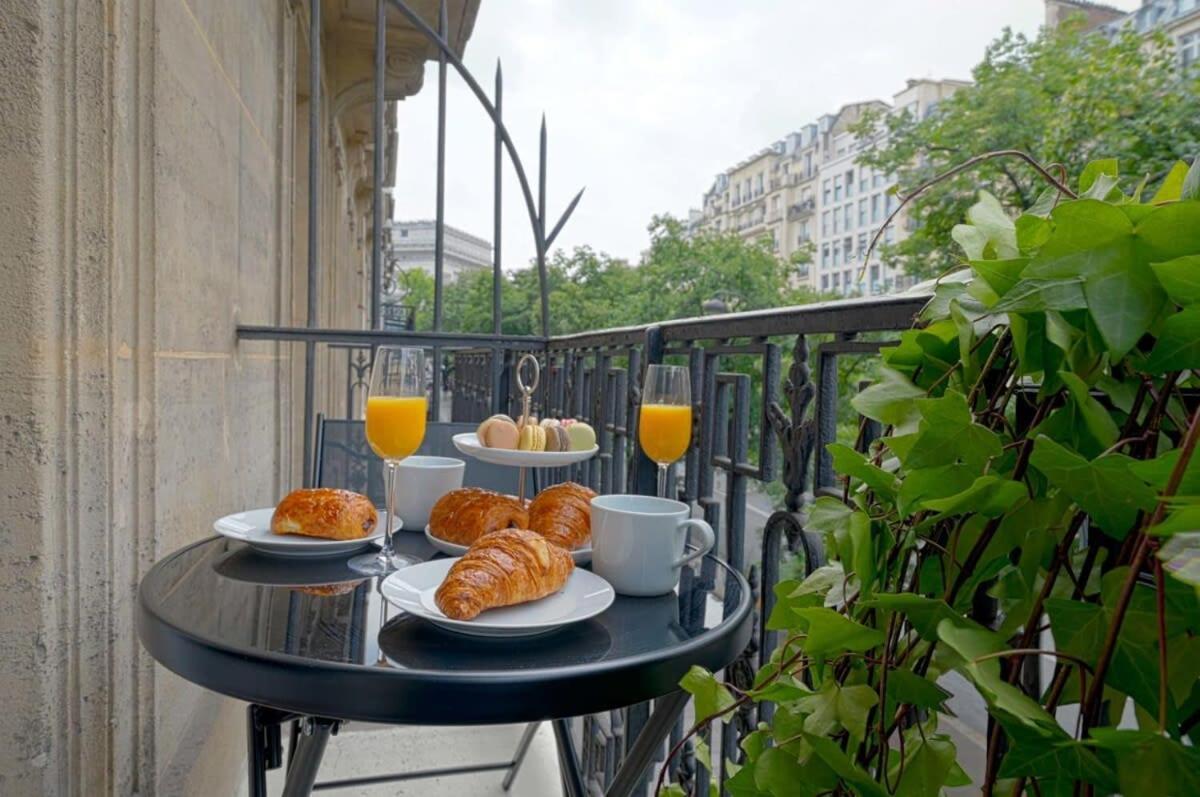 Appartamento Large Luxury Flat Next To Champs Elysee *